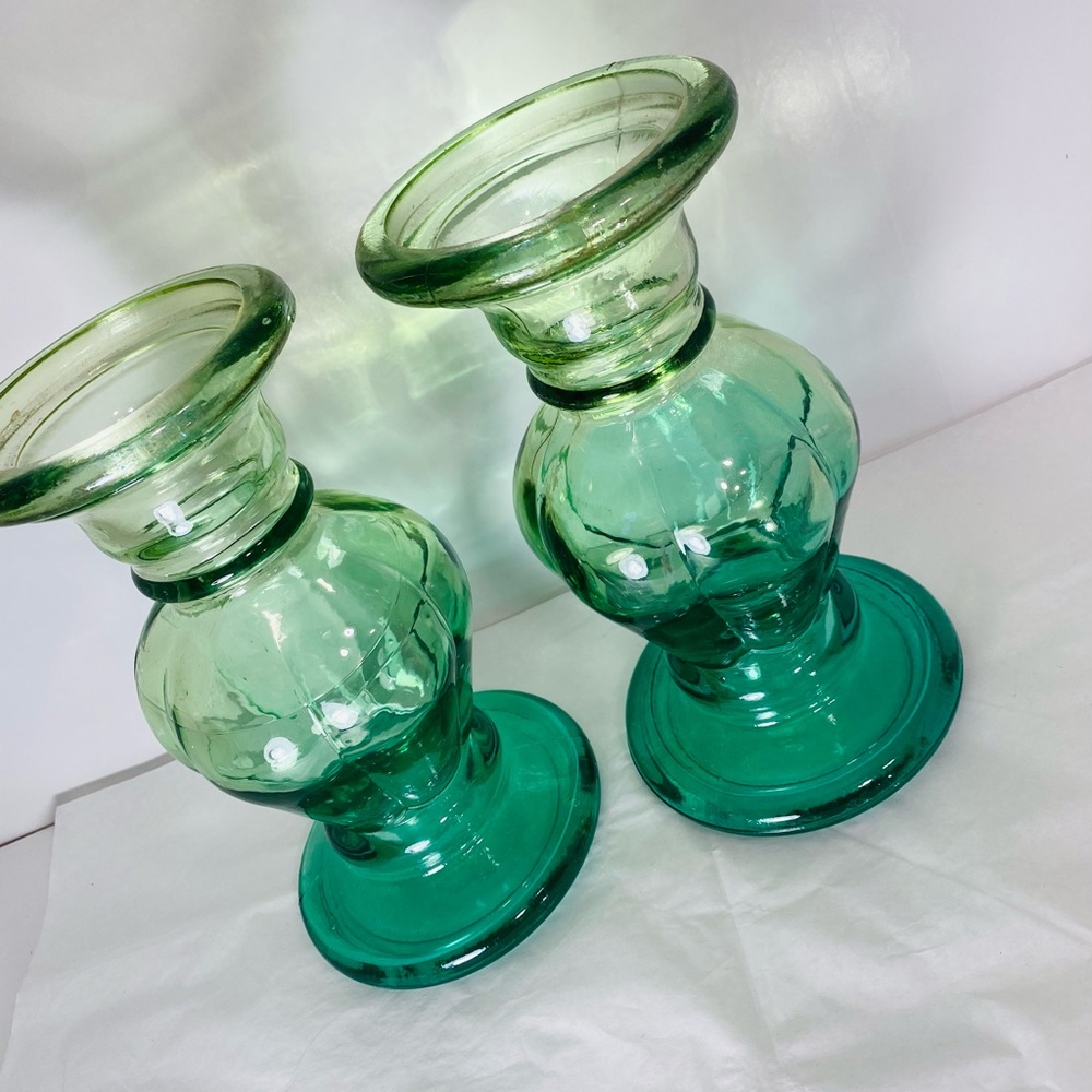 Vintage Recycled Ombre Glass Vase Handcrafted Spain Green. Glass Candle Holders - Picture 4 of 7